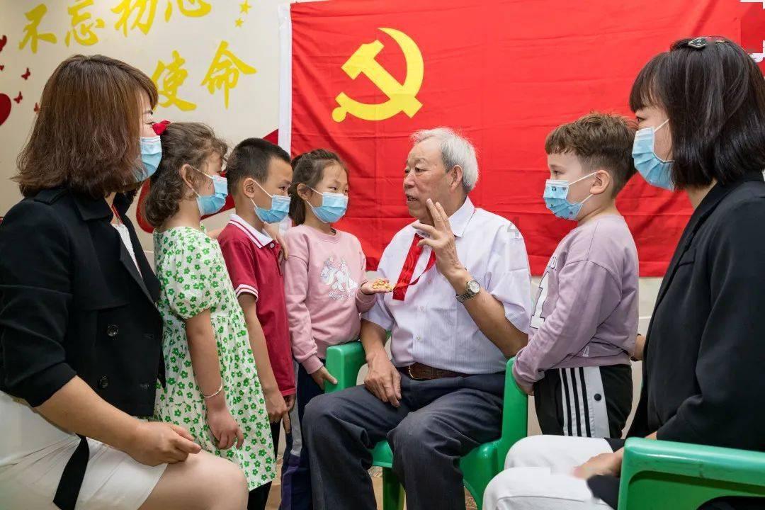 荣耀x50成为千元机市场真正的机王，王炸级的存在